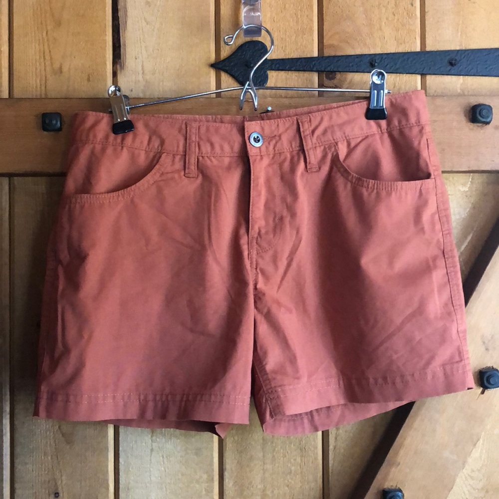 NWT Patagonia Granite Park Shorts, 6, Canyon Brown